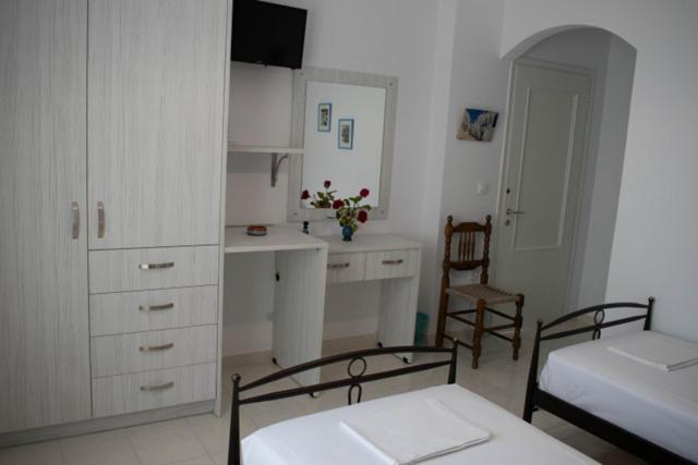 Kouki Maria Rooms Apollonía Exterior photo